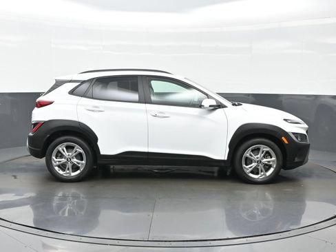 Used 2023 Hyundai Kona SEL w/ Cargo Package AWD/4WD image 7