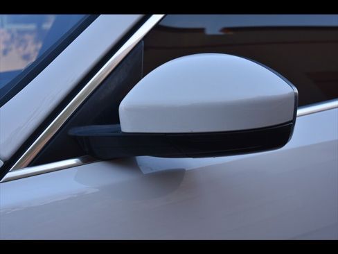 Used 2019 Jaguar F-PACE Prestige AWD/4WD image 45
