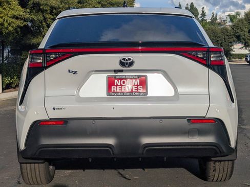 New 2026 Toyota bZ XLE Plus image 11