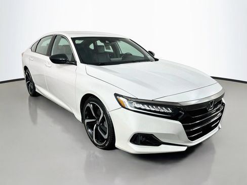 Used 2022 Honda Accord Sport image 3