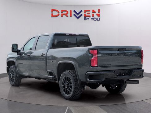 New 2026 Chevrolet Silverado 2500 LT w/ Trail Boss Package AWD/4WD image 3