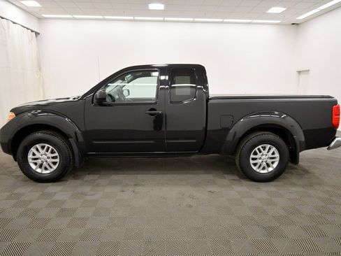 Used 2017 Nissan Frontier SV w/ SV Value Truck Package image 4