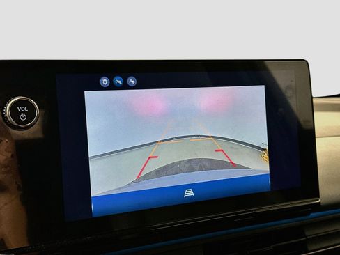 Used 2024 Honda Prologue Touring image 23