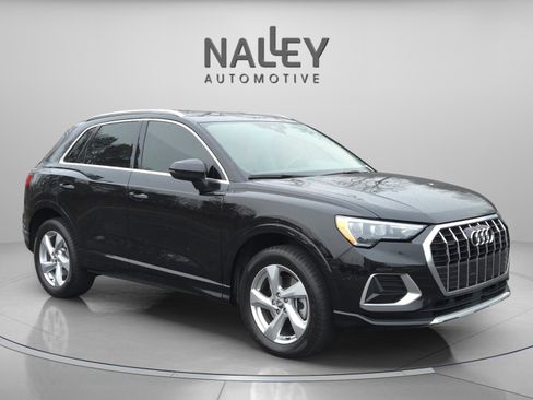 Used 2020 Audi Q3 2.0T Premium image 7