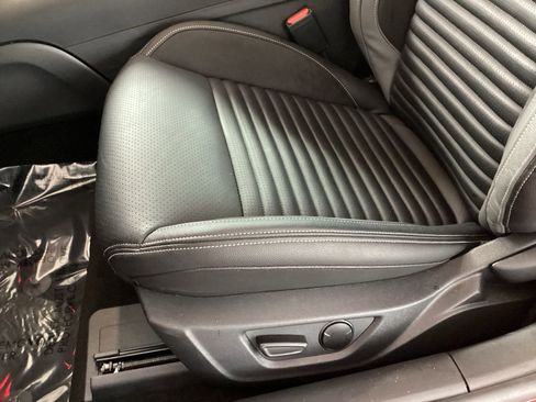 Used 2025 Ford Mustang GT image 15