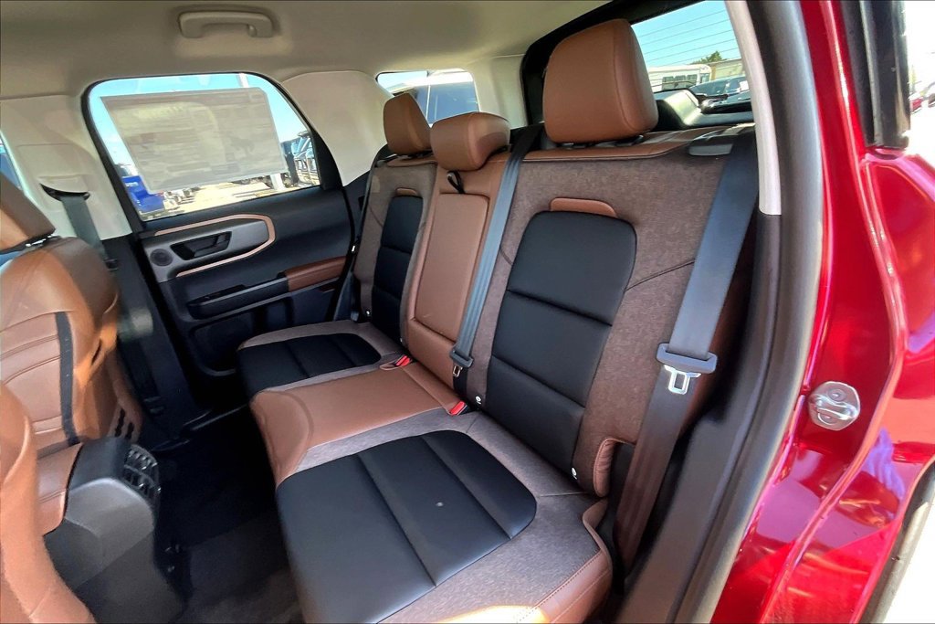 New 2026 Ford Bronco Sport Outer Banks w/ Outer Banks Tech Package+ AWD/4WD image 10