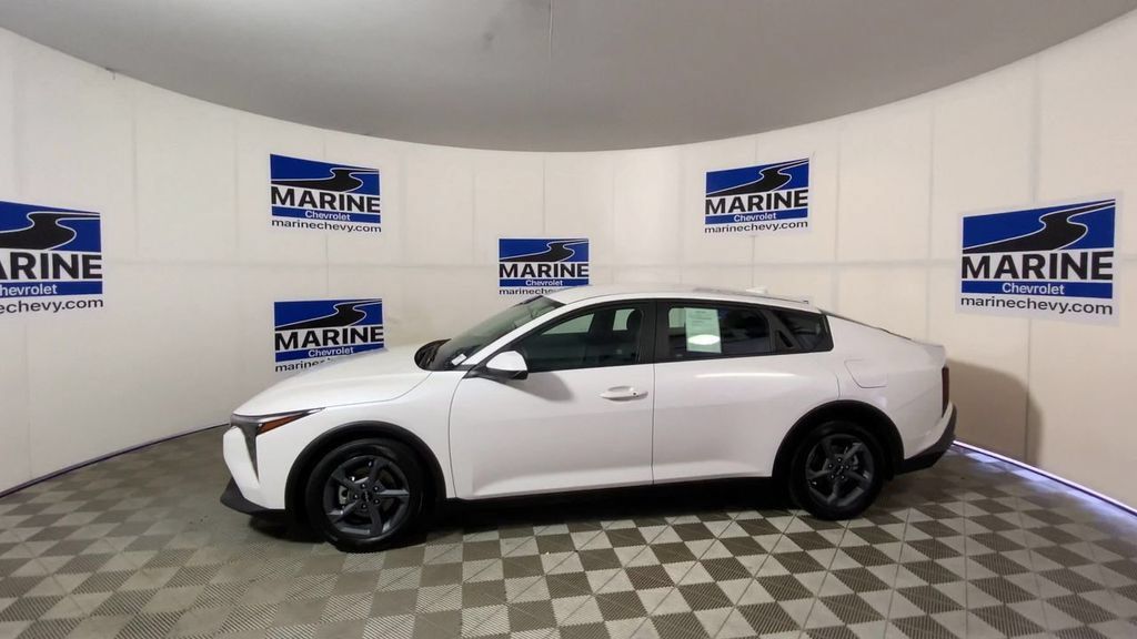 Used 2025 Kia K4 FWD image 7