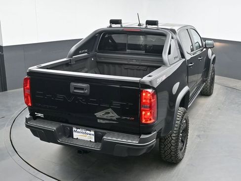 Used 2022 Chevrolet Colorado ZR2 w/ ZR2 Midnight Special Edition AWD/4WD image 38