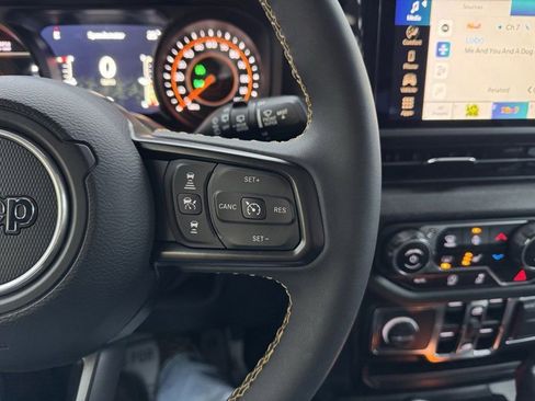 Used 2024 Jeep Wrangler Sport S image 18