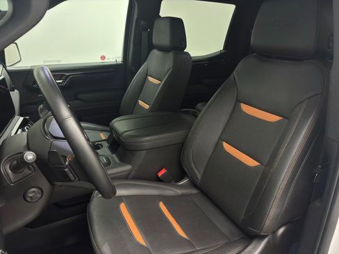 Used 2023 GMC Sierra 1500 AT4 w/ Technology Package image 20