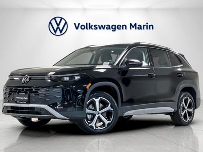 New 2025 Volkswagen Tiguan SE