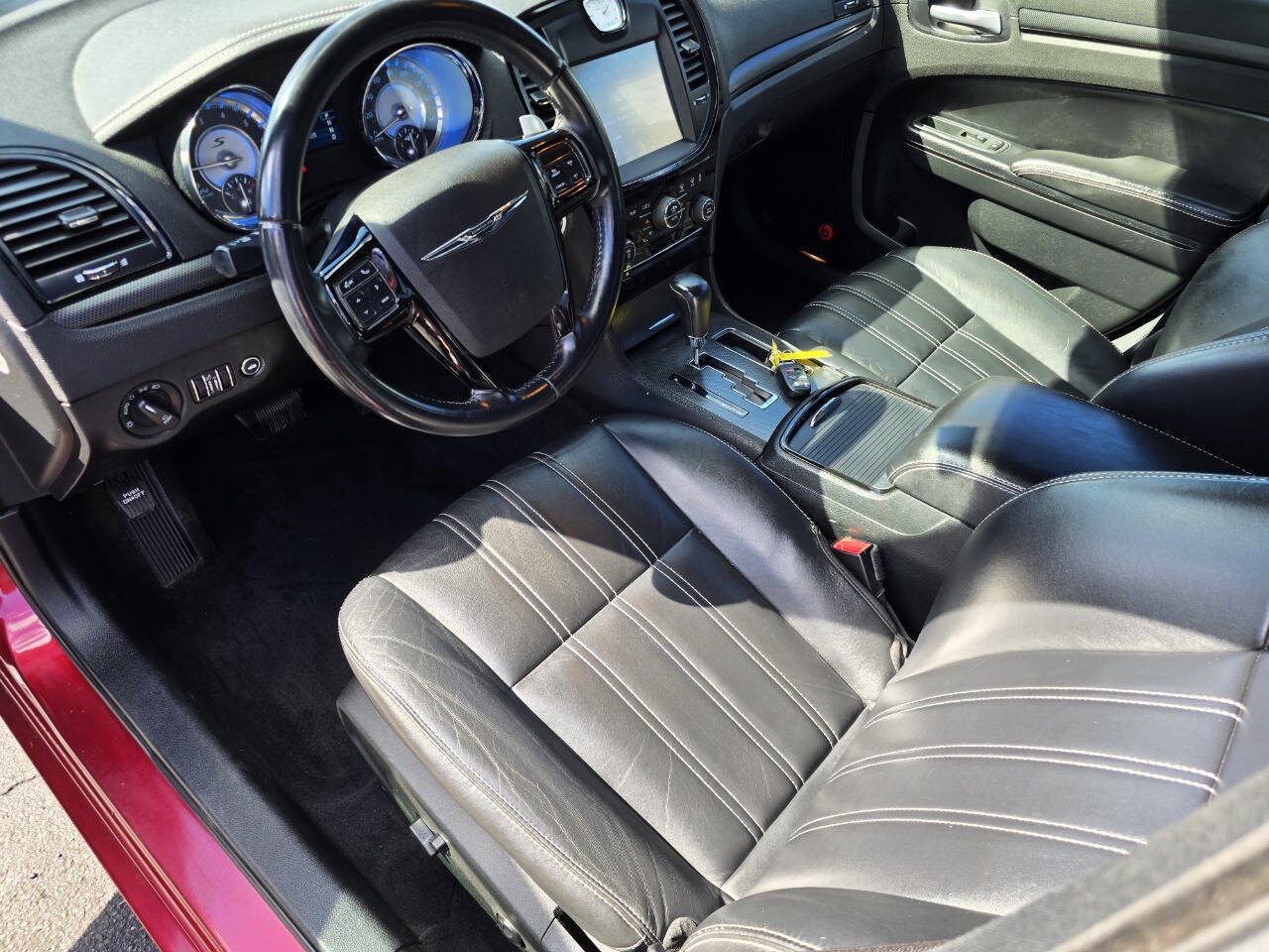 Used 2013 Chrysler 300 S AWD/4WD image 13