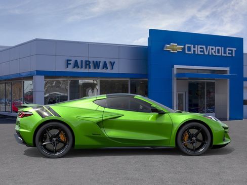 New 2026 Chevrolet Corvette E-Ray AWD/4WD image 5