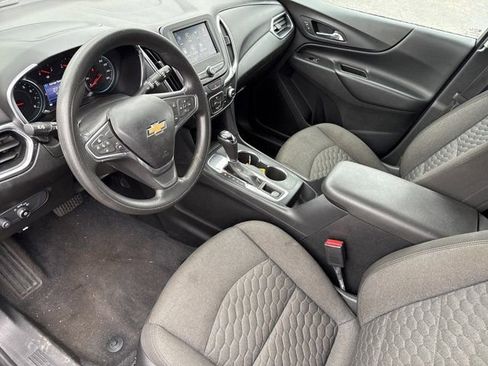 Used 2020 Chevrolet Equinox LT image 10