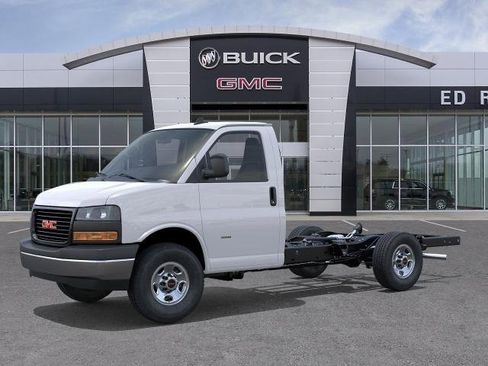 New 2025 GMC Savana 3500 w/ Power Convenience Package image 2