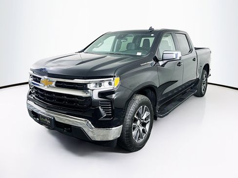 Used 2023 Chevrolet Silverado 1500 LT image 3