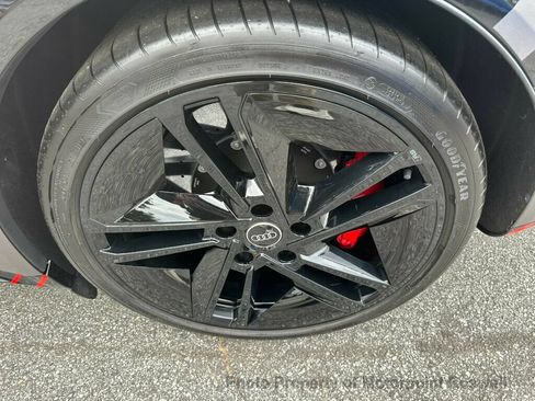 Used 2023 Audi RS e-tron GT AWD/4WD image 31