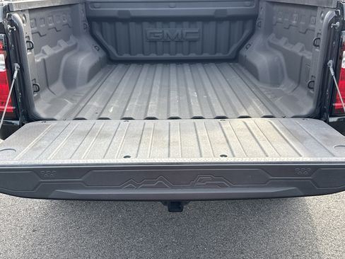 Used 2023 GMC Canyon Elevation w/ Trailering Package image 19