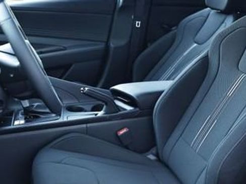 New 2026 Hyundai Elantra Sport image 7