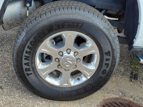 Used 2026 RAM 2500 Big Horn AWD/4WD image 5