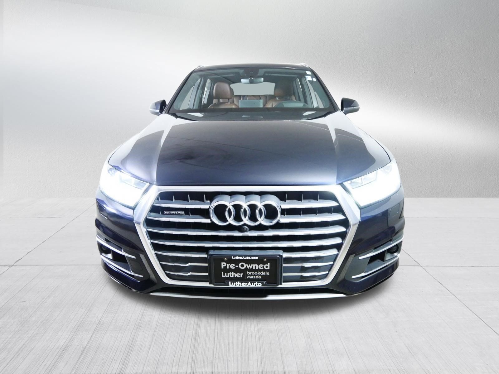 Used 2017 Audi Q7 3.0T Prestige w/ Prestige Package AWD/4WD image 2