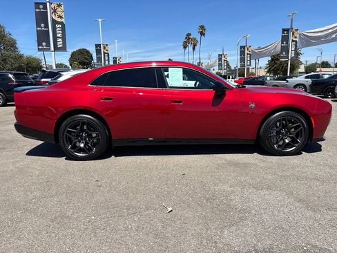 Used 2026 Dodge Charger Scat Pack AWD/4WD image 3