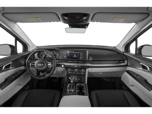 Used 2023 Kia Carnival LX FWD image 5