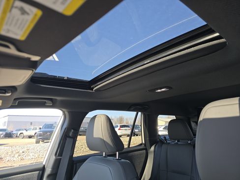 New 2026 Subaru Outback Limited image 9