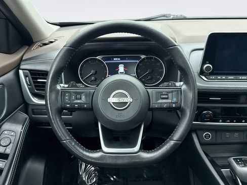 Used 2023 Nissan Rogue SV w/ SV Premium B Package AWD/4WD image 12
