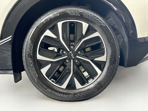 Used 2024 Kia EV6 Wind w/ Wind Technology Package image 11