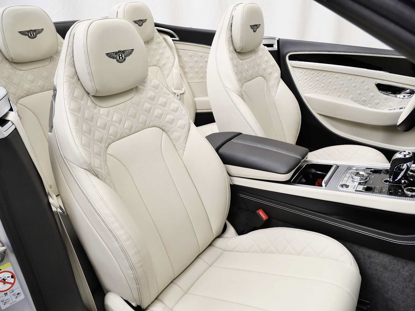 Used 2022 Bentley Continental GT AWD/4WD image 16