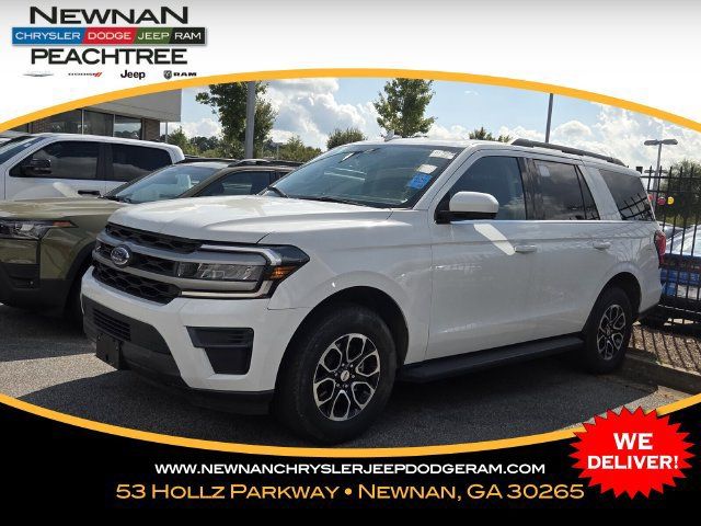 Used 2022 Ford Expedition XLT RWD image 1