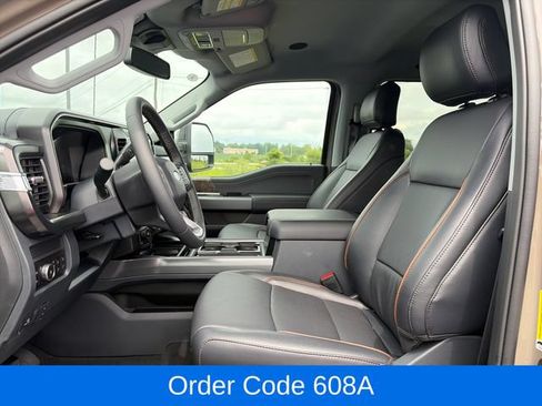 Used 2026 Ford F250 Lariat w/ Lariat Ultimate Package AWD/4WD image 15