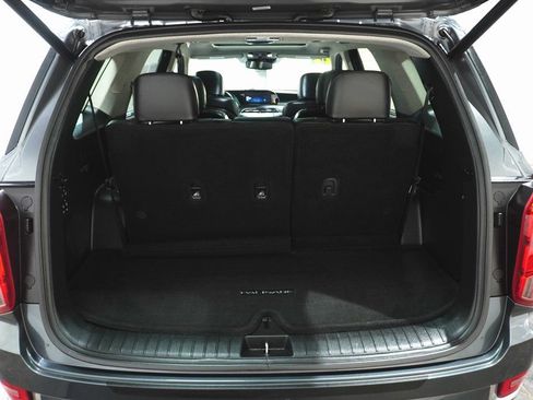 Used 2022 Hyundai Palisade Limited image 10