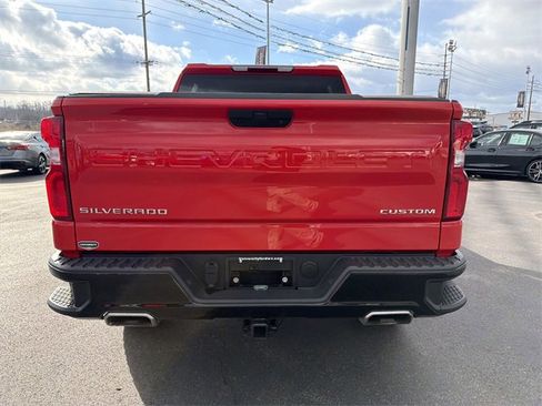 Used 2019 Chevrolet Silverado 1500 Custom Trail Boss w/ Custom Convenience Package image 5