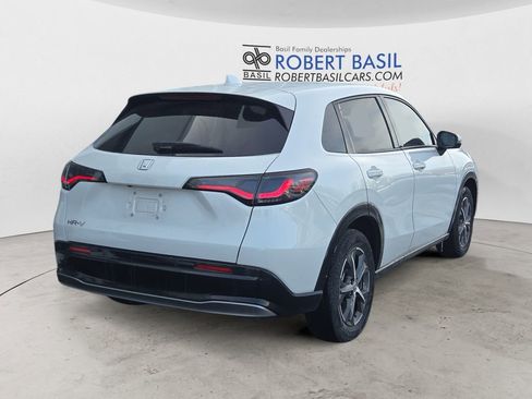 Used 2024 Honda HR-V EX-L image 4