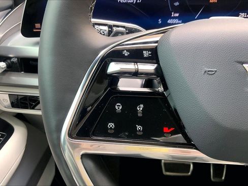 Certified 2026 Cadillac Vistiq Sport w/ LPO, Floor Liner Package image 17