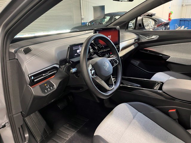 Used 2023 Volkswagen ID.4 Pro AWD/4WD image 24