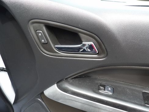 Used 2022 Chevrolet Colorado LT w/ Fleet Safety Package RWD image 34