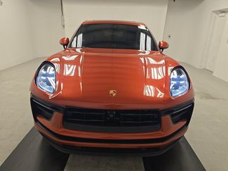 Used 2024 Porsche Macan AWD/4WD video 2