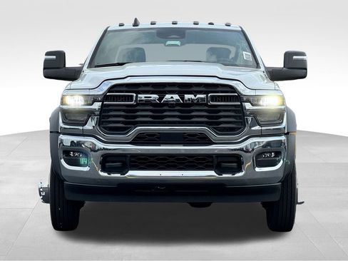 New 2025 RAM 5500 Tradesman AWD/4WD image 2