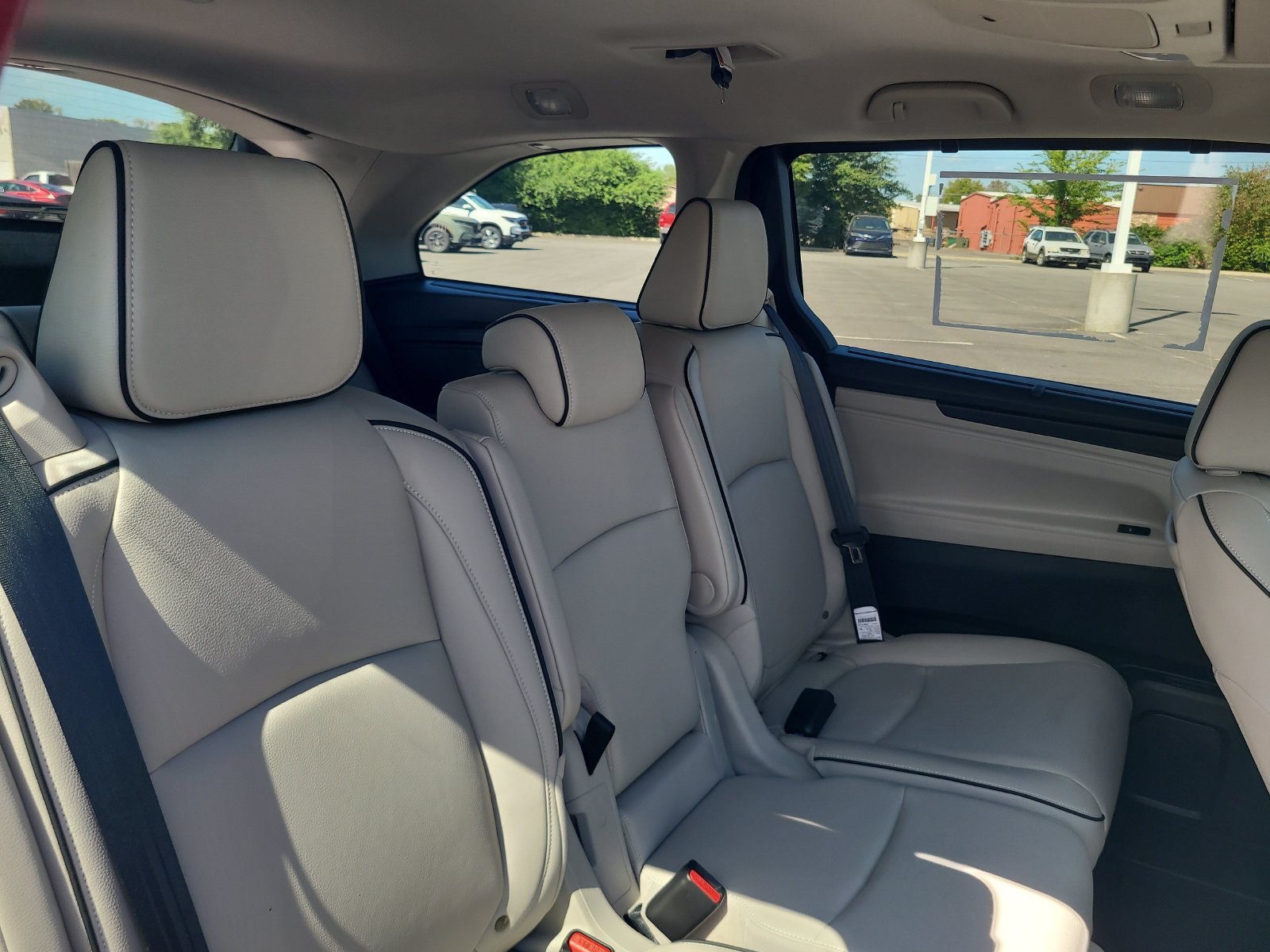 New 2027 Honda Odyssey Touring image 28