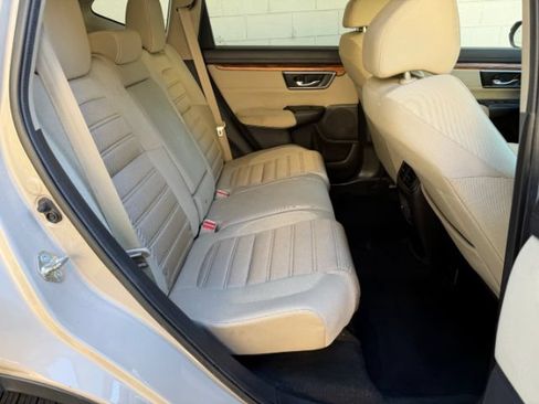 Used 2018 Honda CR-V EX image 15
