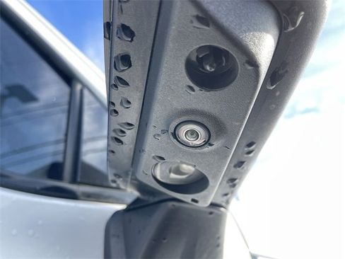 Used 2021 GMC Sierra 1500 AT4 w/ AT4 Value Package image 12