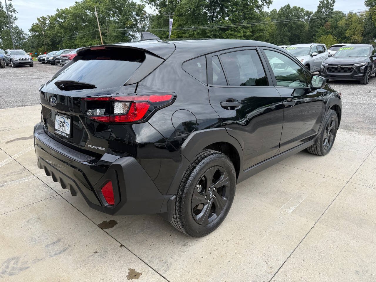 Used 2024 Subaru Crosstrek 2.0i AWD/4WD image 10