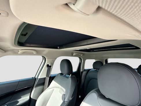 Used 2024 MINI Cooper Countryman S image 26