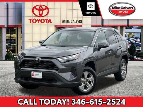 Certified 2025 Toyota RAV4 XLE FWD image 1