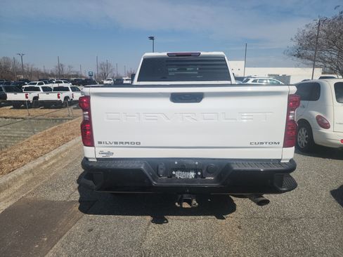 Certified 2024 Chevrolet Silverado 2500 Custom w/ Custom Value Package image 8