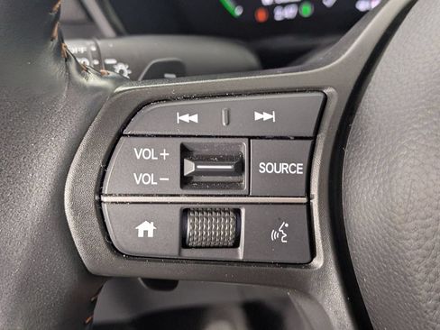 Used 2025 Honda CR-V Sport image 16