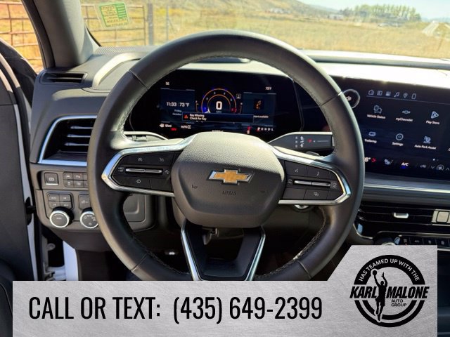 Used 2025 Chevrolet Suburban LT AWD/4WD image 17